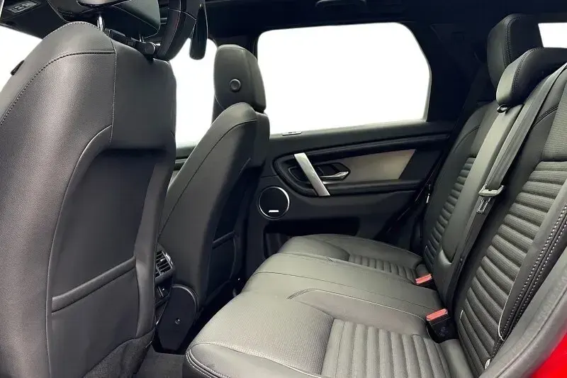 Używany Land Rover Discovery Sport SE Dynamic 2025 Czerwony SUV