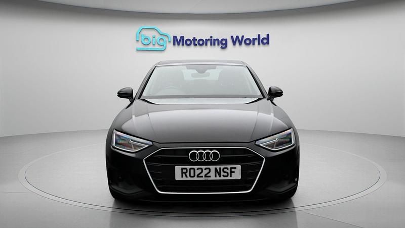 Used Audi A4 Comfort 150 HP (110 kW) 2022 Black Sedan