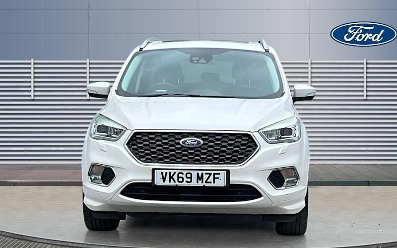 Used Ford Kuga Vignale 180 HP (132 kW) 2019 White SUV