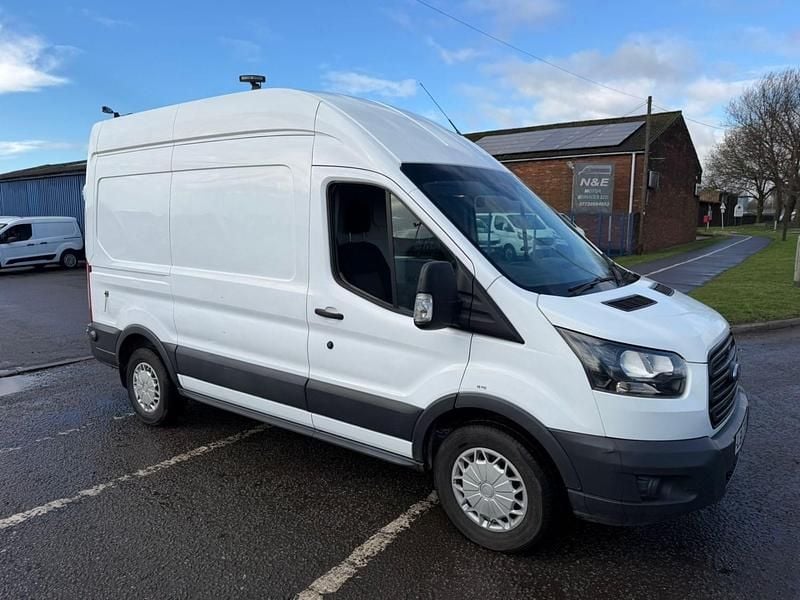 Used Ford Transit 2018 White MPV