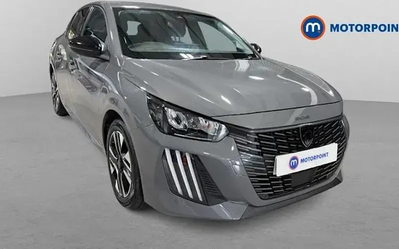 Second-hand Peugeot 208 Allure 101 CP (74 kW) 2025 Hatchback