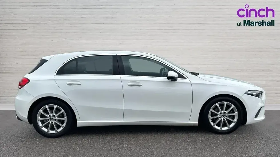 Used Mercedes A180 116 HP (85 kW) 2018 White