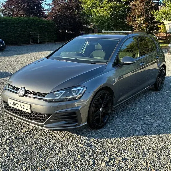 Used VW Golf VII GTD 184 HP (135 kW) 2017 Grey Hatchback