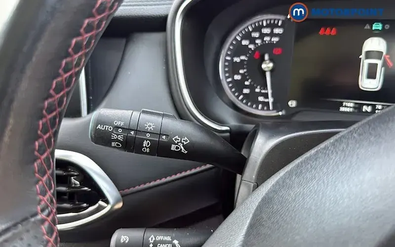 Used MG HS Exclusive 162 HP (119 kW) 2021 Black SUV