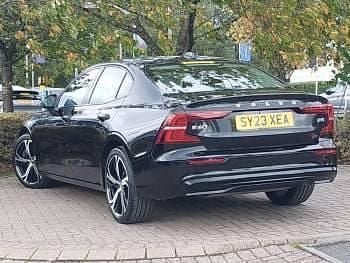 Used Volvo S60 Ultimate 250 HP (183 kW) 2023 Black Sedan