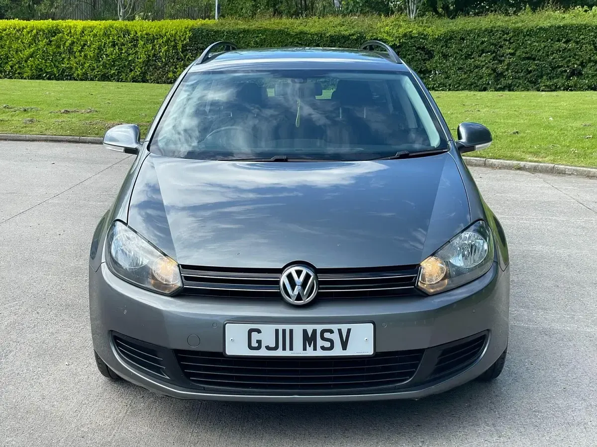 Used VW Golf VI SE 105 HP (77 kW) 2011 Grey Hatchback