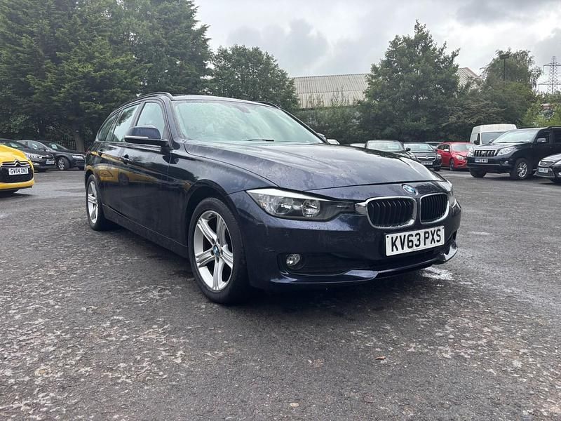 Blue Used 2013 BMW 318 Estate | £4,495 (Fair price) - Image 1/4