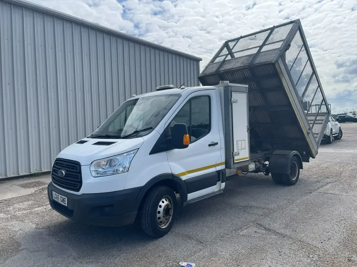 Used Ford Transit 125 HP (91 kW) 2015 White