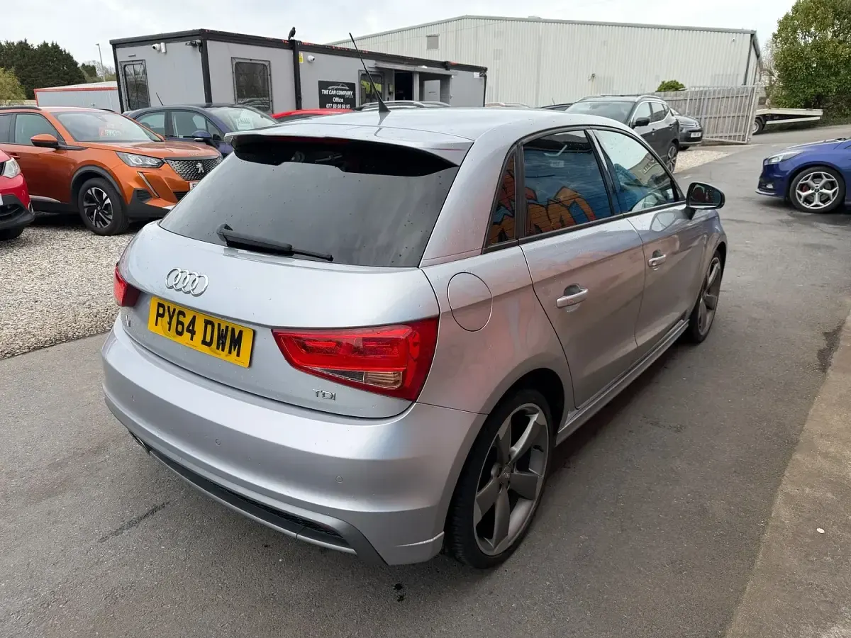Used Audi A1 Sportback Black Edition 143 HP (105 kW) 2014 Silver Hatchback