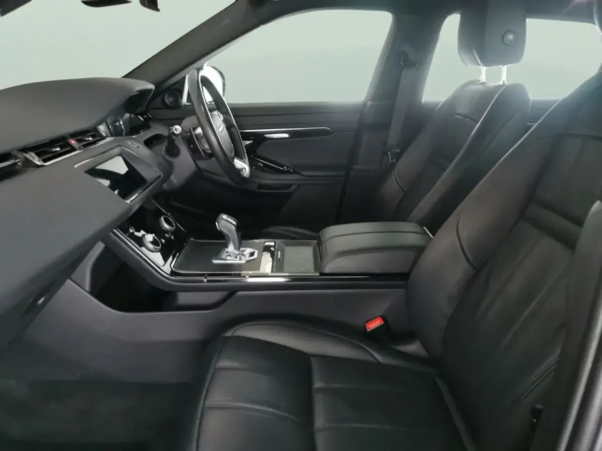 Używany Land Rover Range Rover R-Dynamic 200 KM (147 kW) 2020 Szary SUV