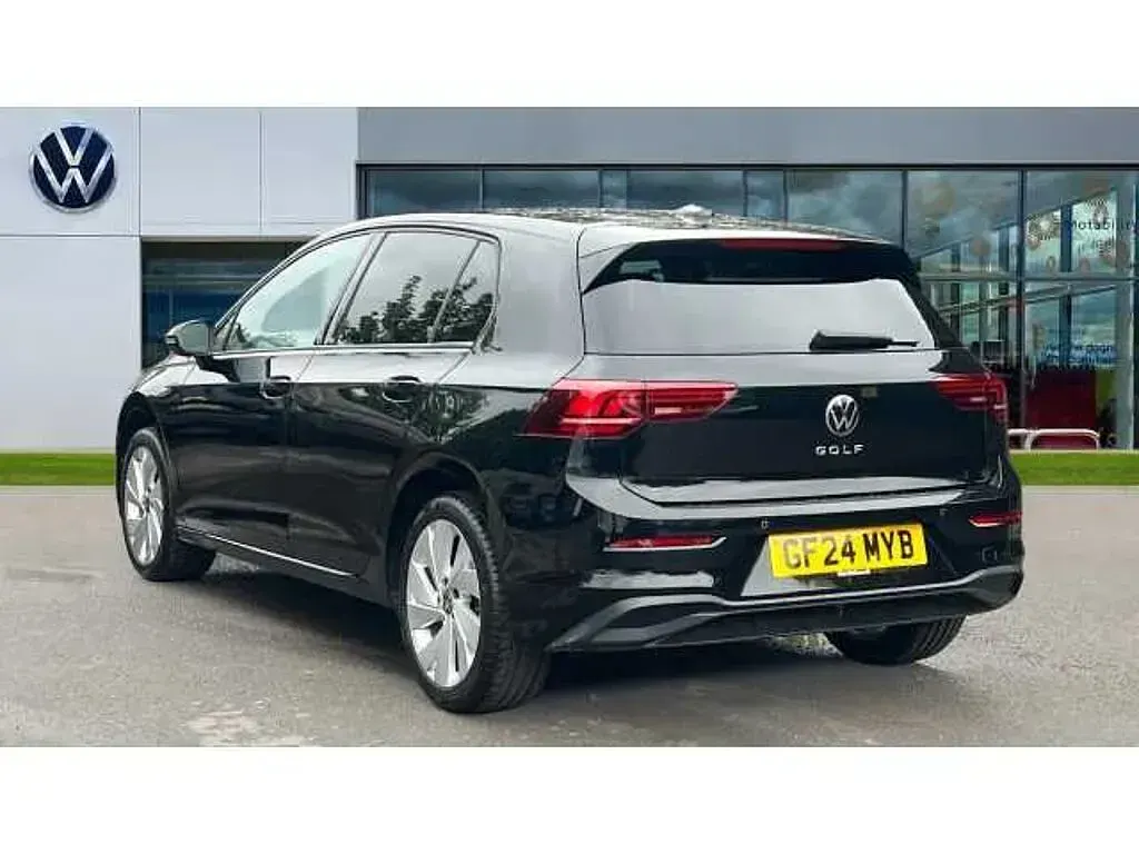 Used VW Golf VIII 150 HP (110 kW) 2024