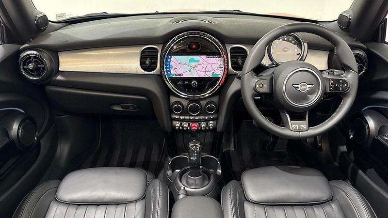 Usado Mini Cooper Cabriolet Exclusive 2022 Vermelho Cabrios