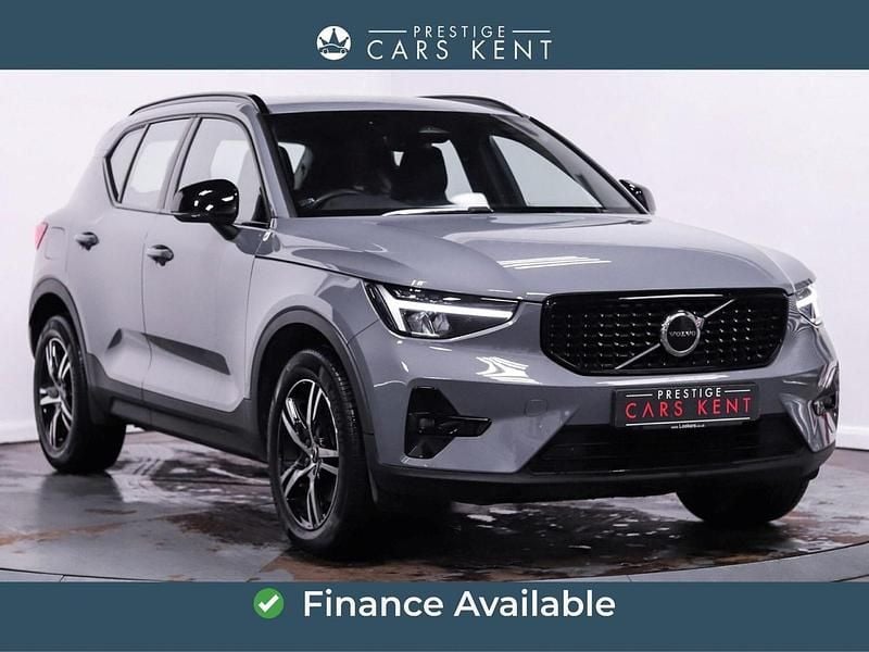 Used Volvo XC40 Plus 197 HP (144 kW) 2022 Grey SUV