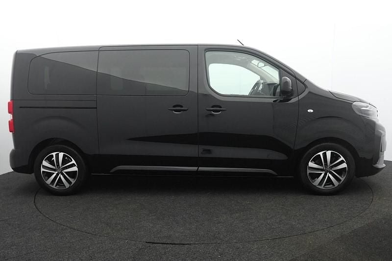 Used Peugeot Traveller Allure 100 kW (136 HP) 2024 Black MPV
