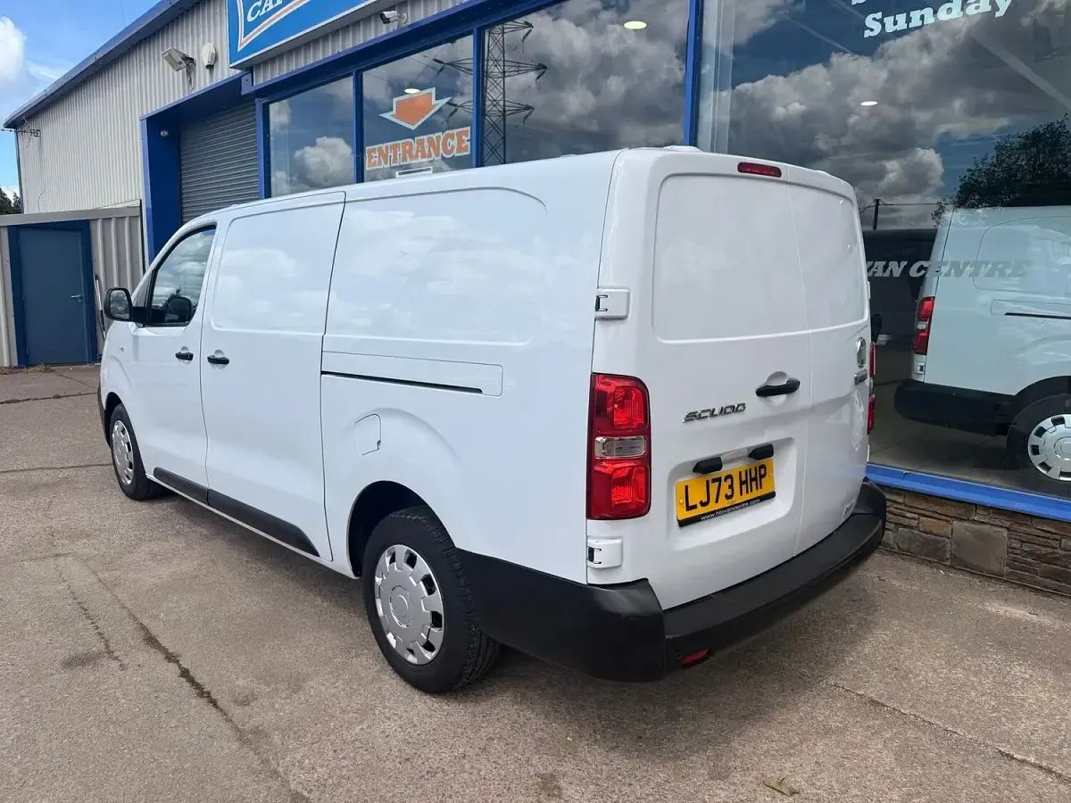 Used Fiat Scudo 100 HP (73 kW) 2023 White Van
