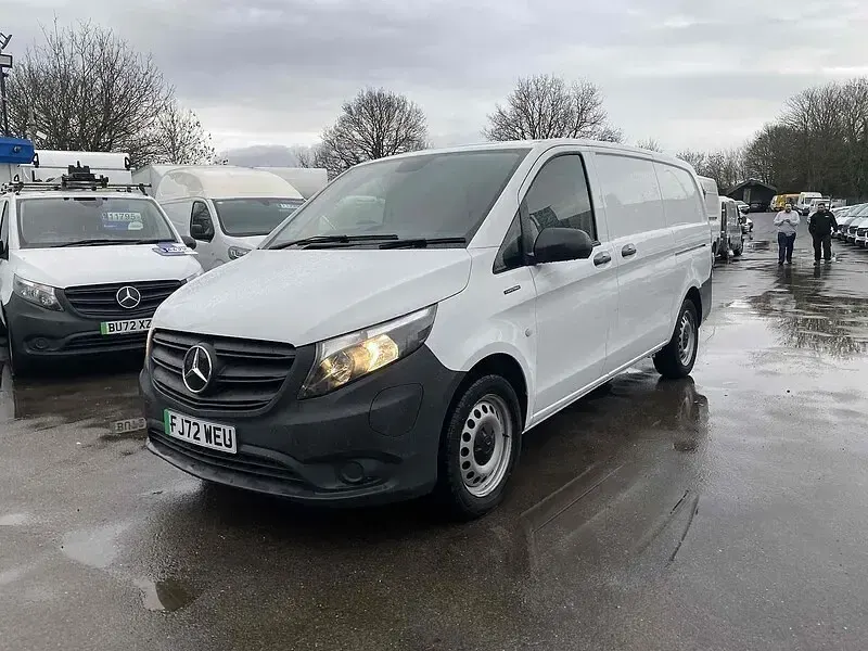 Used Mercedes e-Vito Progressive 85 kW (116 HP) 2022 White Van