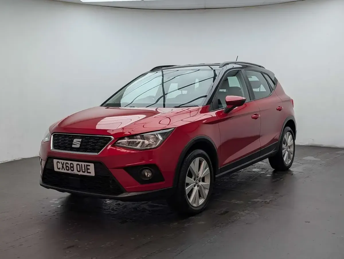Used Seat Arona SE Technology 115 HP (84 kW) 2018 Red SUV