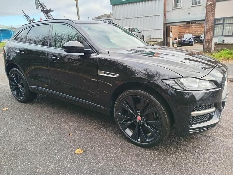 Used Jaguar F-Pace R-Sport 2017 Black SUV