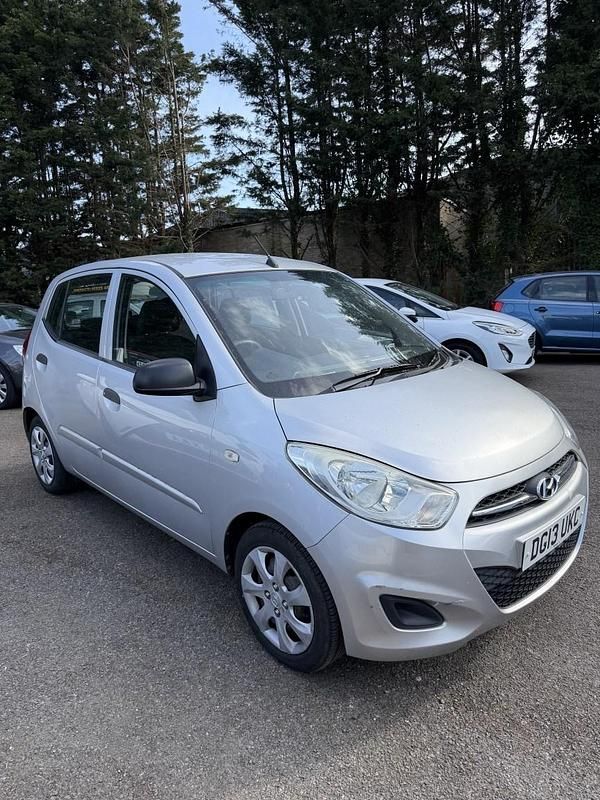 Used Hyundai i10 Classic 2013 Silver Hatchback