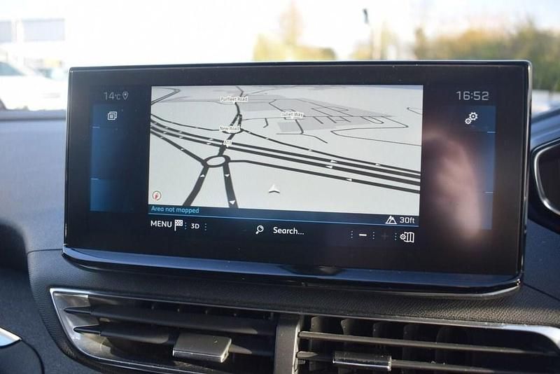 Used Peugeot 3008 Allure Premium 130 HP (95 kW) 2021 Blue SUV