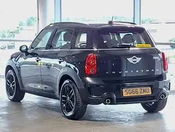 Used Mini Cooper S 143 HP (105 kW) 2016 Black Hatchback
