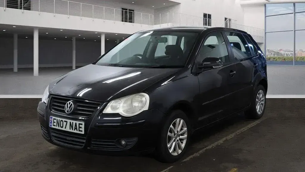 Used VW Polo S 80 HP (58 kW) 2007 Black Hatchback