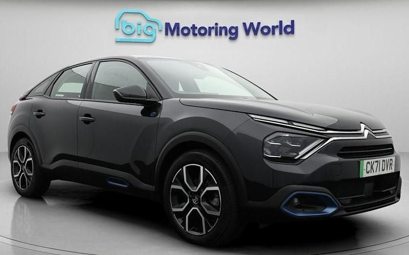 Used Citroën e-C4 100 kW (136 HP) 2021 Black Hatchback