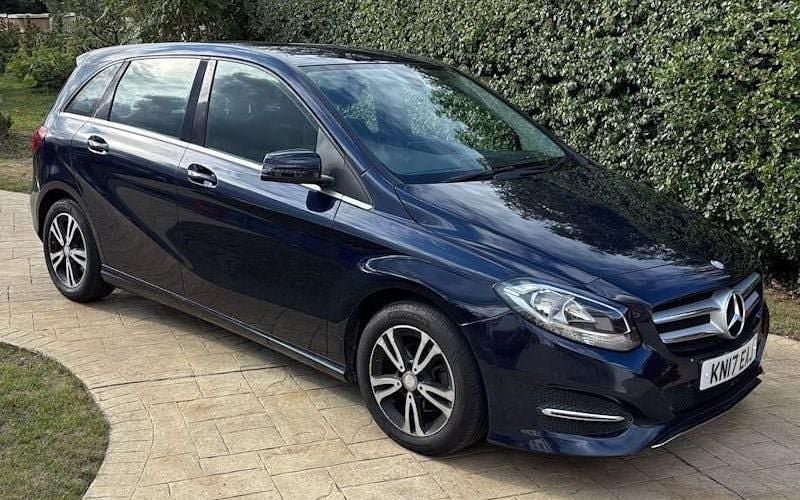 Blue Used 2017 Mercedes B180 SE MPV | £10,488 (Fair price) - Image 1/4
