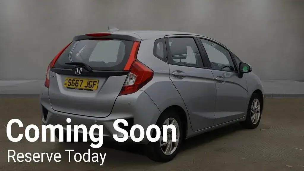 Used Honda Jazz SE 102 HP (75 kW) 2017 Silver Hatchback