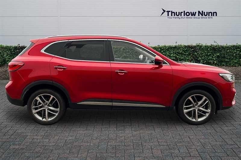 Used MG HS Exclusive 162 HP (119 kW) 2023 Red SUV