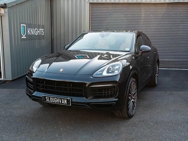 Used Porsche Cayenne 440 HP (323 kW) 2020 Black SUV