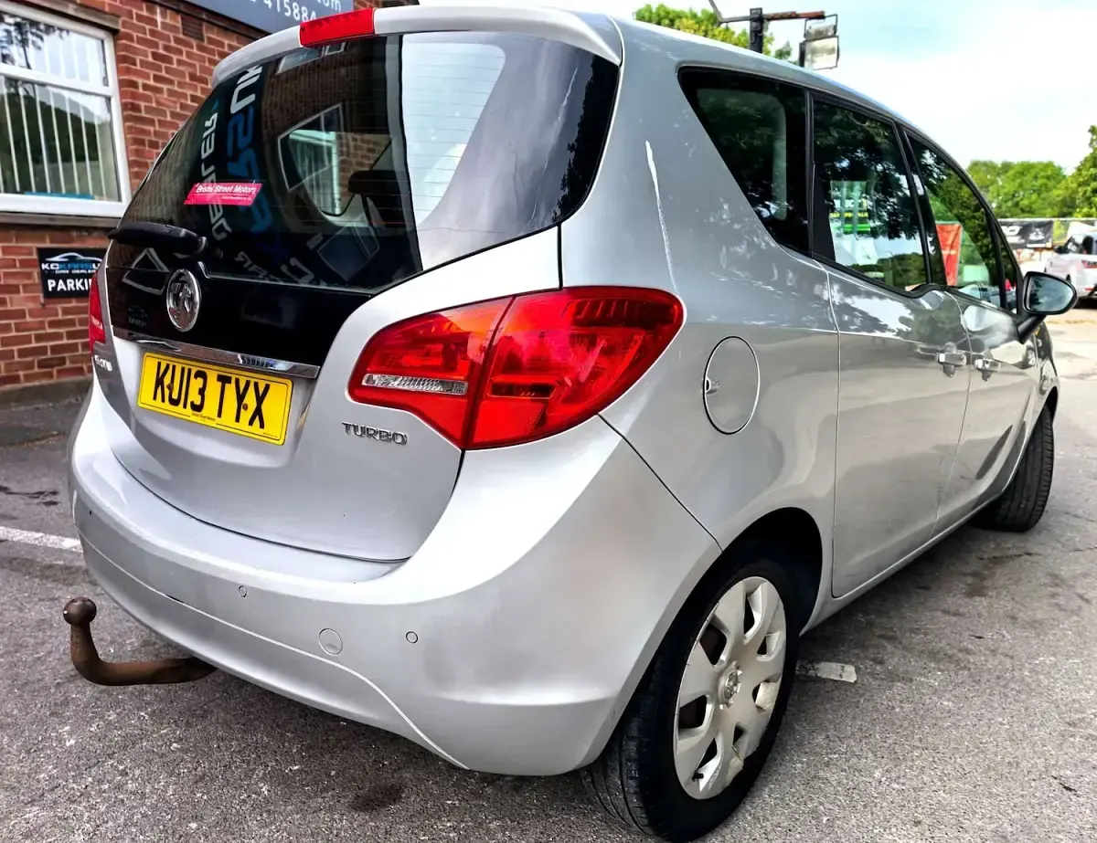 Used Vauxhall Meriva 2013 Silver MPV