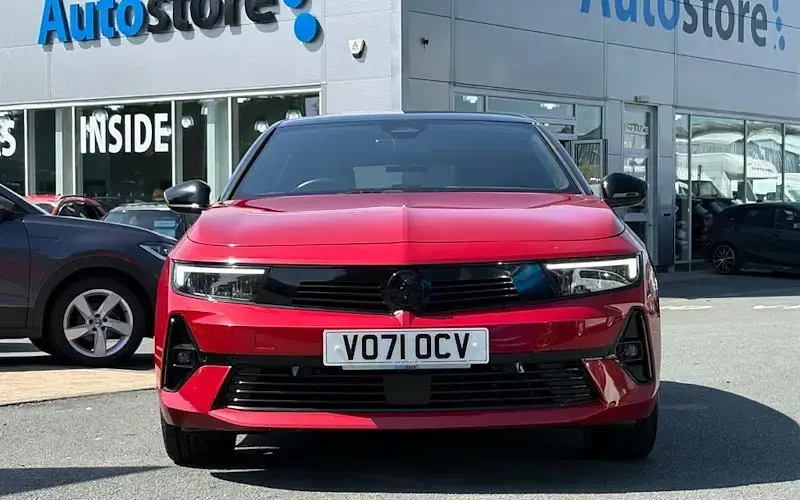 Used Vauxhall Astra GS Line 131 HP (96 kW) 2025 Hatchback