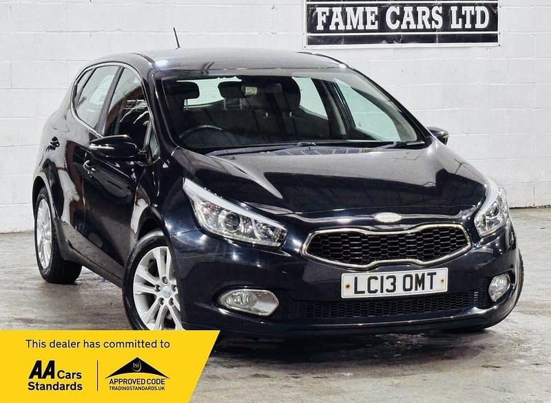 Black Used 2013 Kia Ceed Hatchback | £4,500 (Fair price) - Image 1/3