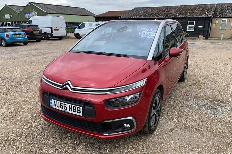 Red Used 2016 Citroën Grand C4 Picasso Feel MPV | £6,995 (Fair price) - Image 1/1