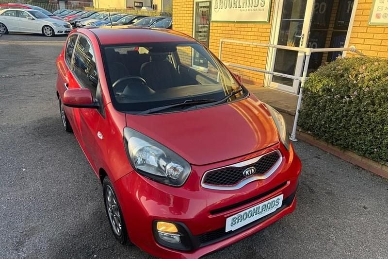 Used Kia Picanto City 68 HP (50 kW) 2013 Blaze red Hatchback