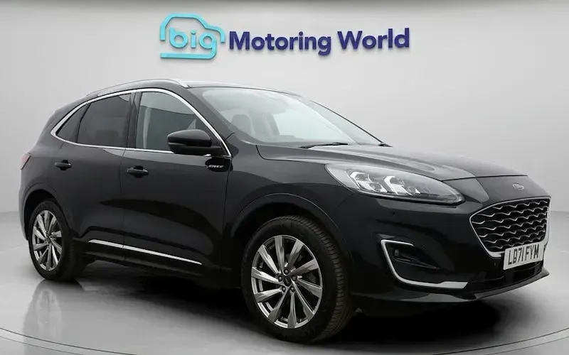Second-hand Ford Kuga Vignale 224 CP (164 kW) 2023 SUV