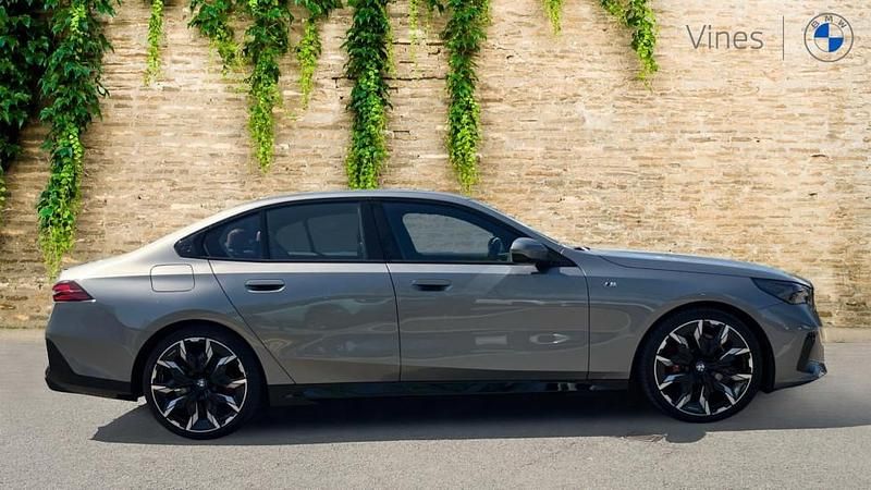 Used BMW 520 M Sport 208 HP (152 kW) 2025 Grey Sedan