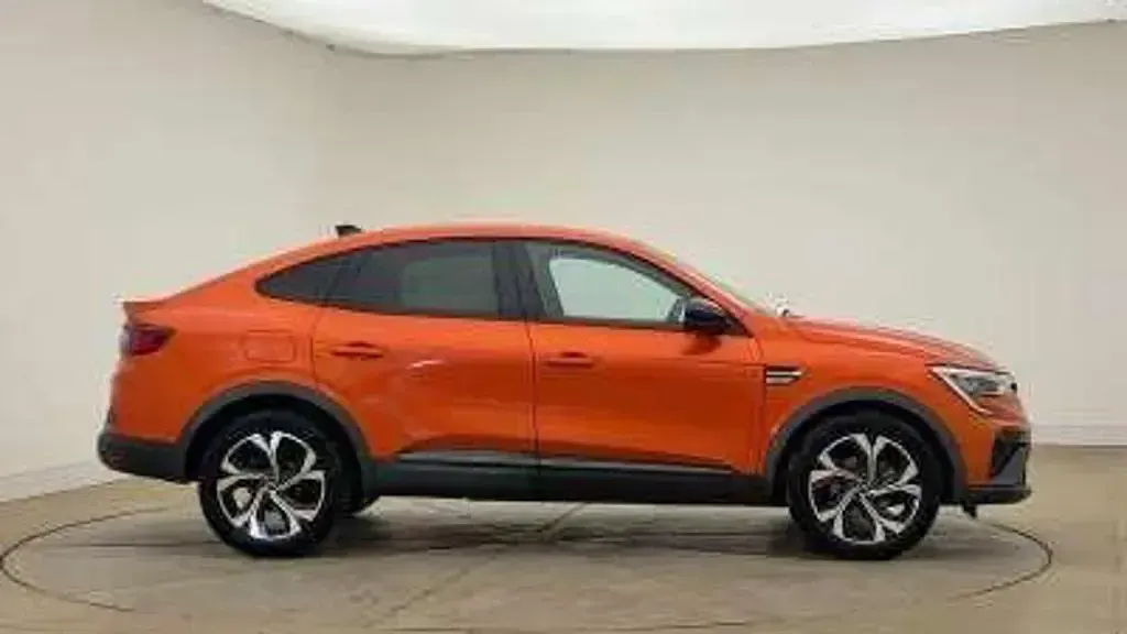 Used Renault Arkana R.S. 143 HP (105 kW) 2022 Orange  SUV
