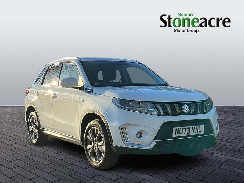 Used Suzuki Vitara SZ-T 127 HP (93 kW) 2023 White Hatchback