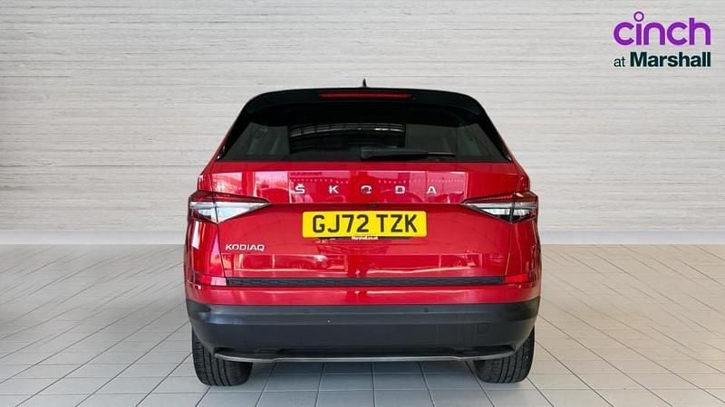 Used Skoda Kodiaq SE L Executive 150 HP (110 kW) 2022 Velvet red metallic SUV