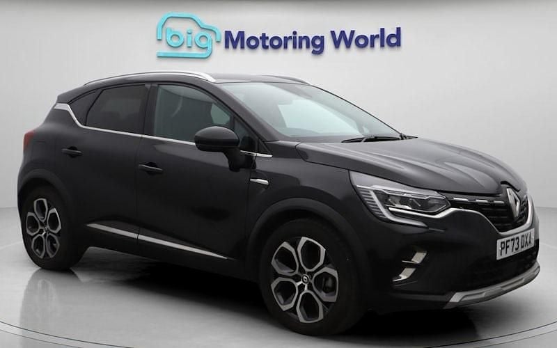 Used Renault Captur Techno 145 HP (106 kW) 2023 Black SUV