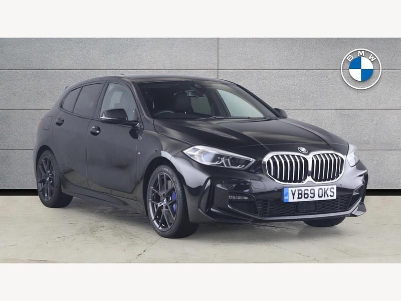 Used BMW 118 M Sport 138 HP (101 kW) 2019 Black Hatchback