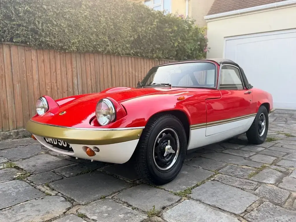 Used Lotus Elan 118 HP (86 kW) 1968 Red Coupe