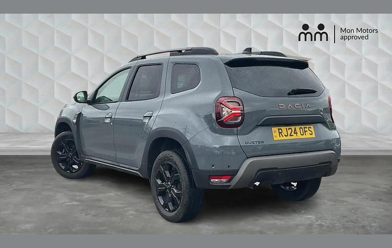 Used Dacia Duster Extreme 127 HP (93 kW) 2024 Grey SUV