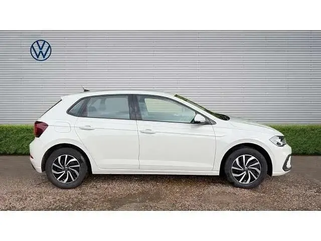 Used VW Polo Life 95 HP (69 kW) 2024 Grey Hatchback