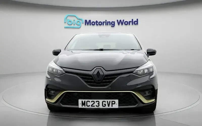 Used Renault Clio Engineered 145 HP (106 kW) 2023 Black Hatchback