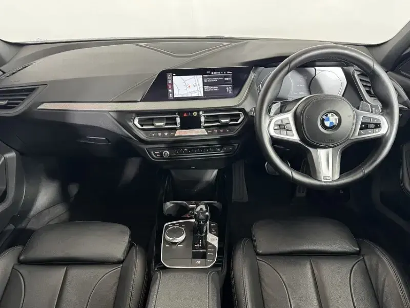 Used BMW 120 M Sport 187 HP (137 kW) 2021 White Hatchback