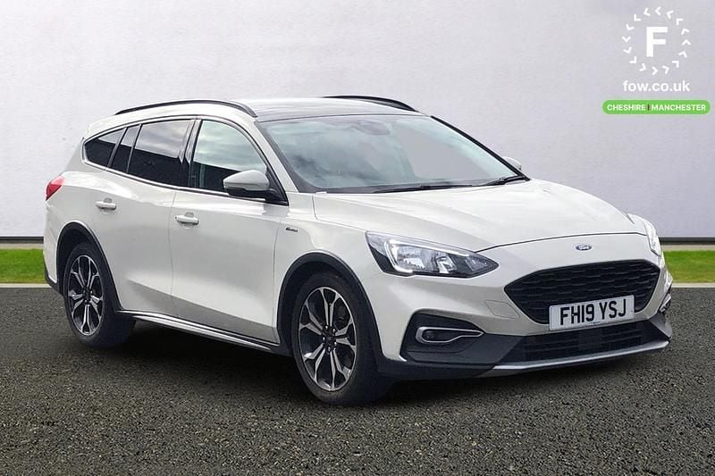 White Used 2019 Ford Focus Active X Estate | £14,199 (Fair price) - Image 1/3