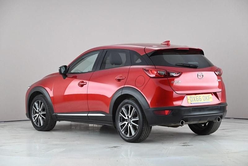 Usado Mazda CX-3 Inclusive 105 HP (77 kW) 2016 Vermelho SUV